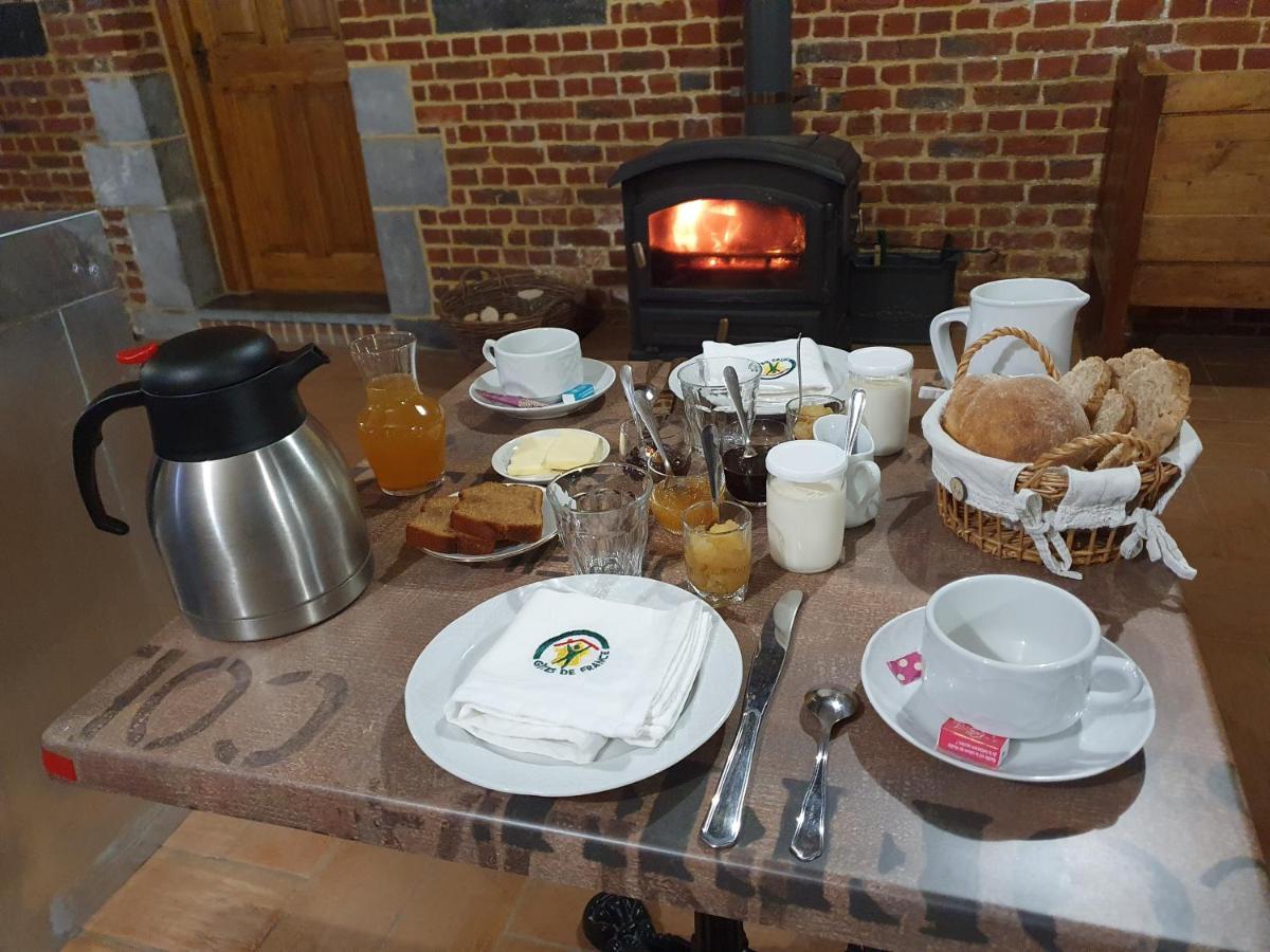 Bed and Breakfast Les Mout'Anes Saint-Hilaire-sur-Helpe Exterior foto