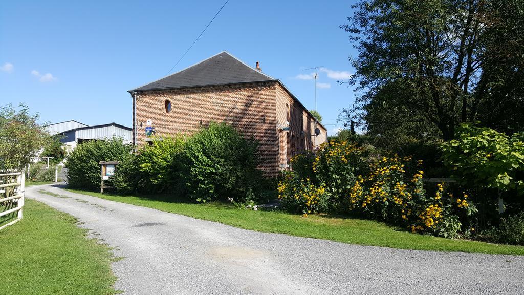 Bed and Breakfast Les Mout'Anes Saint-Hilaire-sur-Helpe Exterior foto